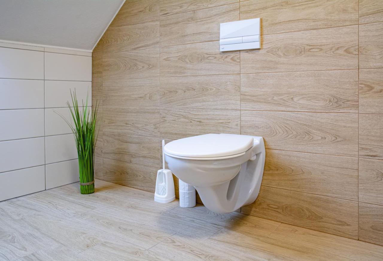 Apartmany Kurojedy Bor Exteriör bild